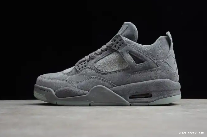 4 KAWS 930155-003 x Air Jordan Cool Grey 0514